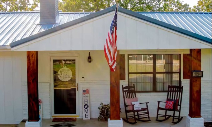 Dogwood Park Maison | The Nest at Lake Norfork!