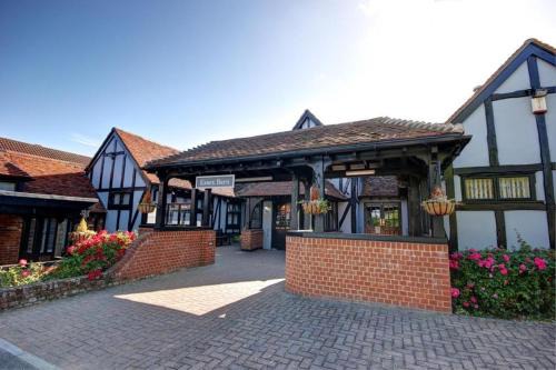 Rawreth Hôtel | The New Chichester Hotel