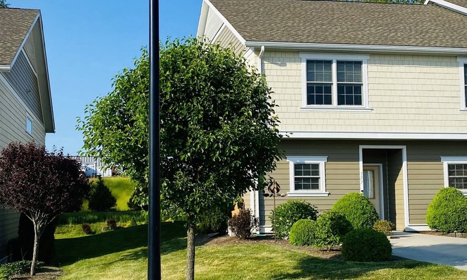 Lewisburg Maison | The New Oasis - Modern townhouse within walking distance to downtown Lewisburg