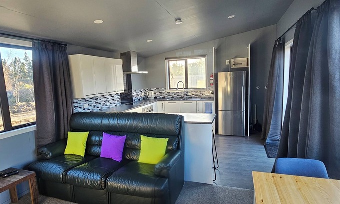 Lowburn Maison | The Not so Tiny Home. A quiet retreat in the heart of Central Otago, New Zealand
