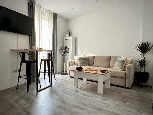 Capuchinos Maison | The Numid King