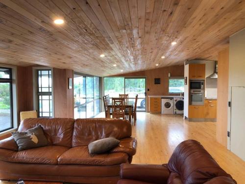Matata Maison | The Nutshed