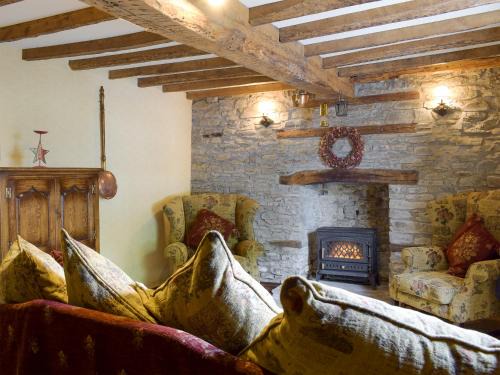 Kington Maison | The Oak
