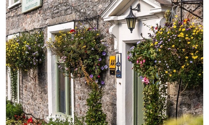 Oakhill Hôtel | The Oakhill Inn