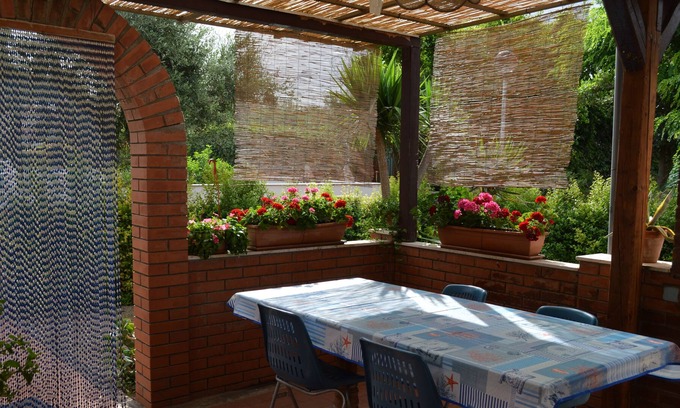 Contrada Pantano d'Arci Maison | The Oasis of Etna, your villa a few steps from the sea