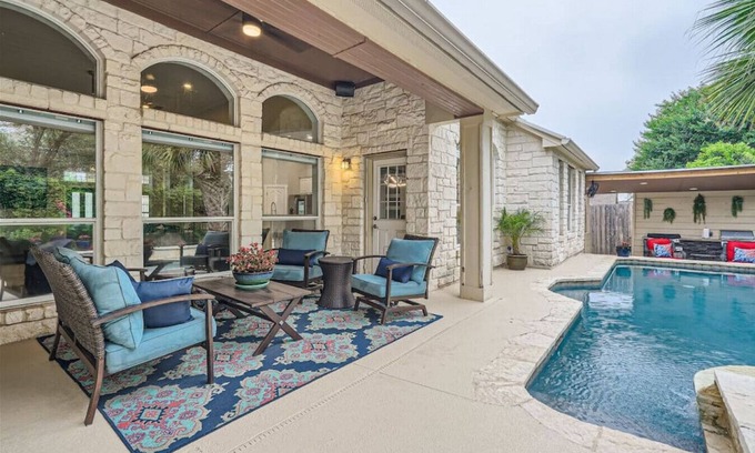 The Vineyard Maison | The Oasis-Perfect Getaway!