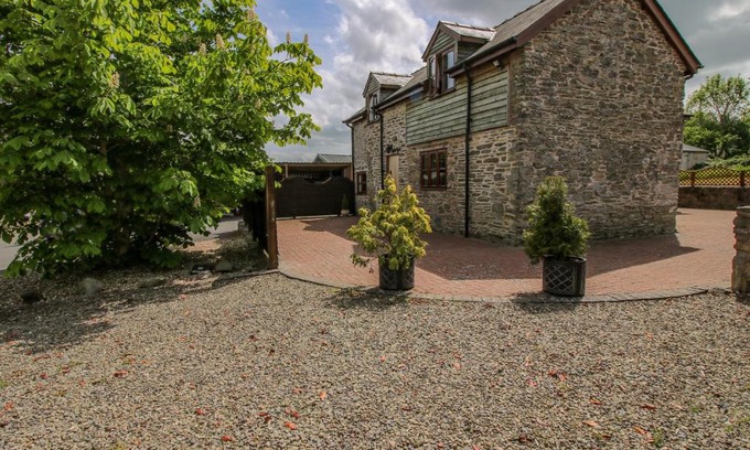 Bishops Castle Maison | The Old Barn, Bishops Castle