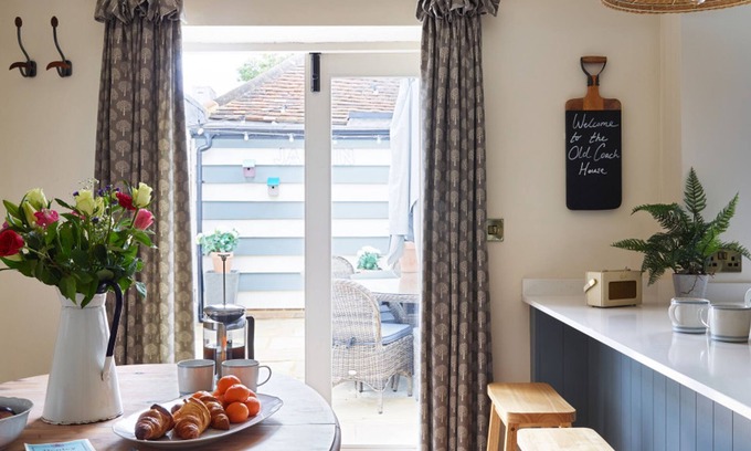 Henley-on-Thames Maison | The Old Coach House - From 500 Per Night