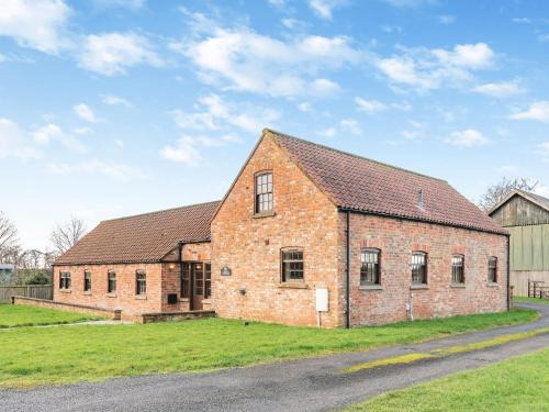 York Maison | The Old Combine Shed