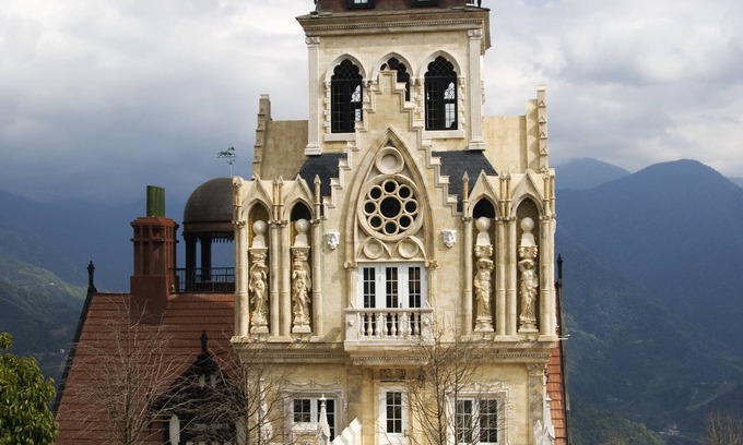 Ren'ai Hôtel | The Old England Manor