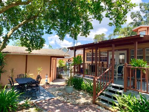 Winter Haven Maison | The Old Haven - An Enduring Piece of Nostalgia