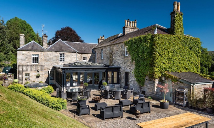 Foss Hôtel | The Old Manse of Blair