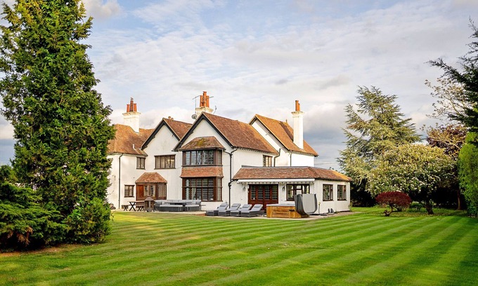 Tring Maison | The Old Rectory