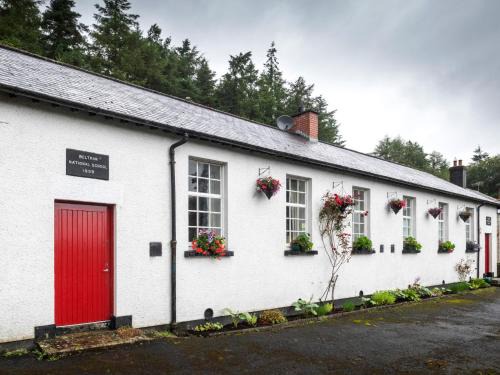 Gortin Maison | The Old School
