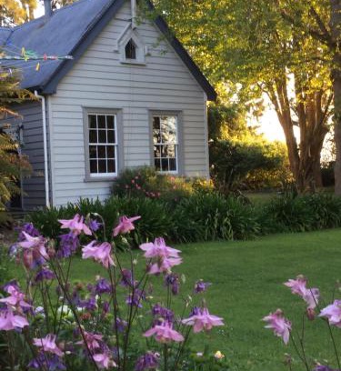 Te Awamutu Maison | The Old School House