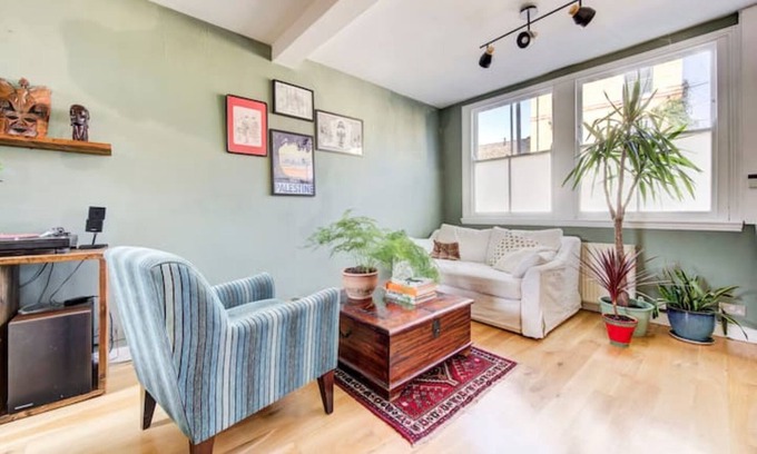 Ferndale Maison | The Old Sweetshop 2 Bedroom House Brixton/Clapham