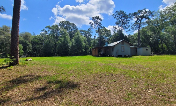 Fort McCoy Cabine | The Olde Salt Springs Cabin