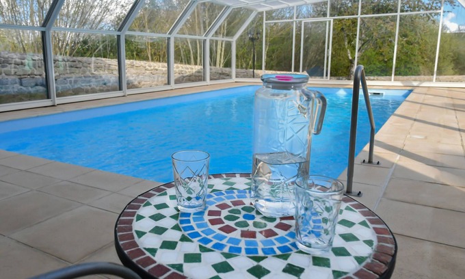Saint-Bard Maison | L'orangerie dans le parc du château de Chazelpaud
