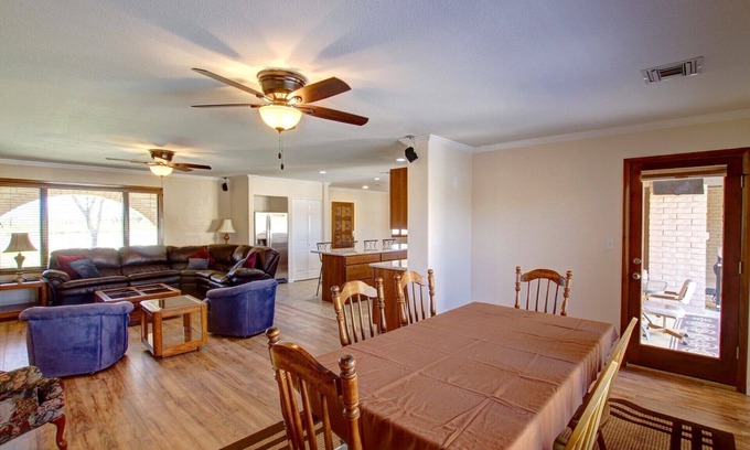 Phoenix Maison | The Orchard House - une propriété unique de 2 1/2 acres Spécial mensuel 3000 $