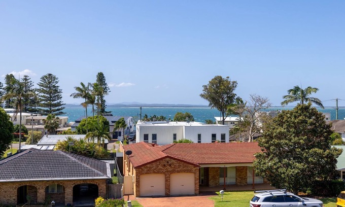 Corlette Maison | The Palms, 9 Pantowora Street
