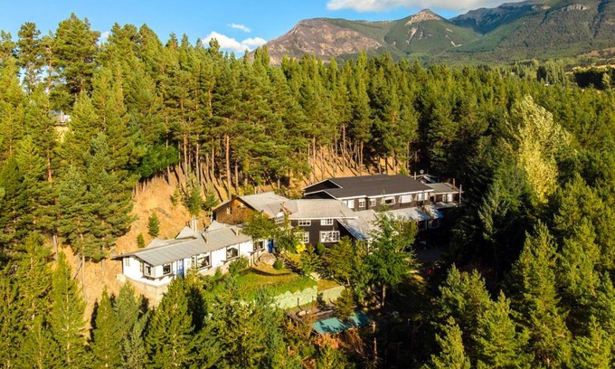 Coyhaique Hôtel | The Patagonian Lodge