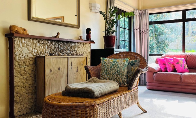 Green Bay Maison | The Peaceful Green Bay Charmer