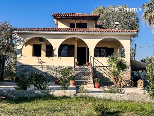 Paralia Dionysiou Appartement | The Peaceful Villa