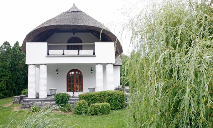 Szigliget Villa | The Pearl of Balaton