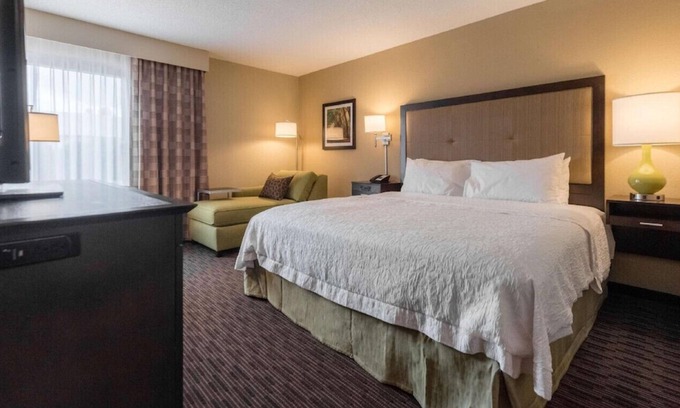 Meridian Maison | The Perfect Spot to Rest near Bonita Lakes Mall!-S