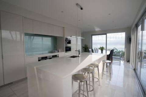 Wellington Maison | The perfect stop over
