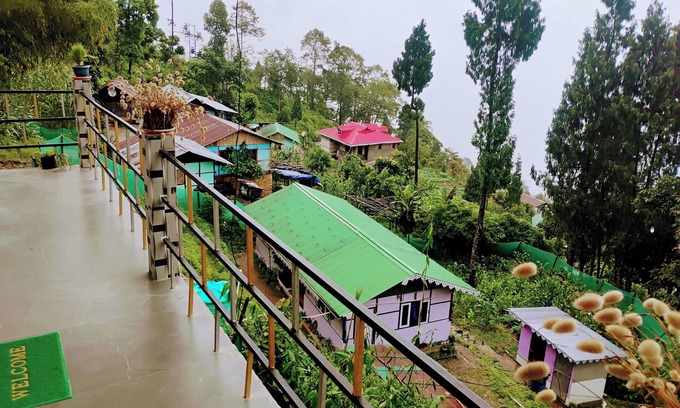 Rishop Cabine | The Pines' Heaven