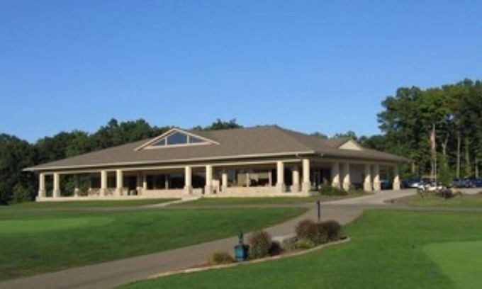 Apple Valley Copropriété | The Pines of Apple Valley, Guest Pass for Pools and Beaches Available for a fee!