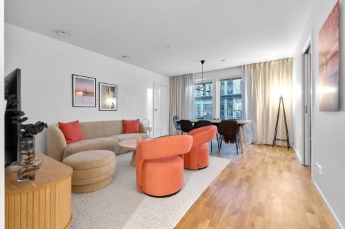 Solna Appartement | The Pink Patio - Cozy Modern Private Apartment