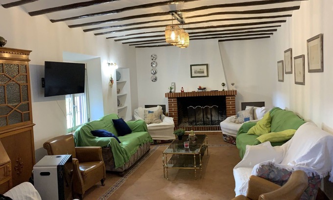 Caravaca de la Cruz Maison | The Pistachio Village