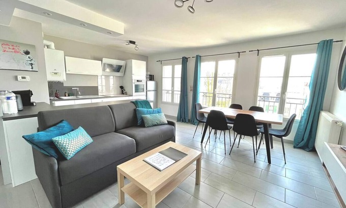 Serris Appartement | The Place To Be - Appartement 5min de Disneyland Paris