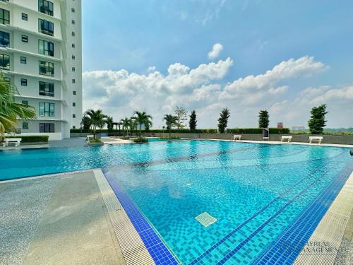 Taman Bukit Mewah Appartement | The Platino Near Paradigm Mall By Stayrene