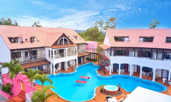 Nakama Hôtel | The Pool Resort OKINAWA
