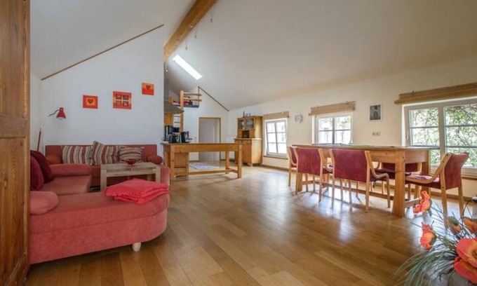 Wissmannsdorf Appartement | The Poppy Flat at the Nengshof