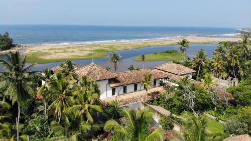 Gintota Hôtel | The Postcard Galle