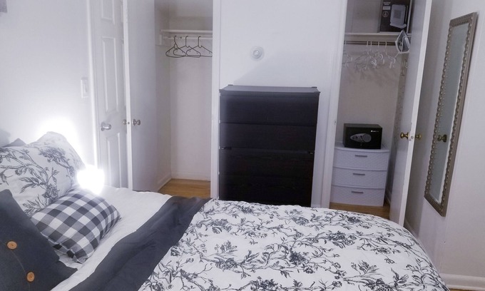 Linden Maison | THE PROPERTY IS LOCATED IN A QUIET AREA, NEAR TO NEWARK AIRPORT & FEW MALLS.