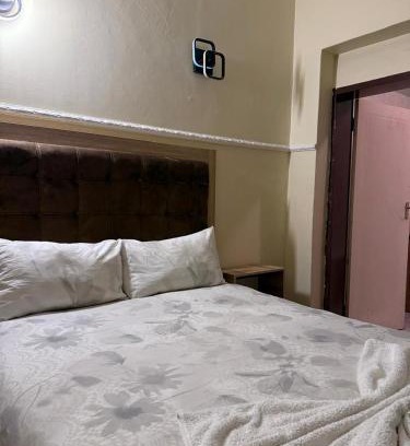Kimberley Hôtel | The Queens Hotel