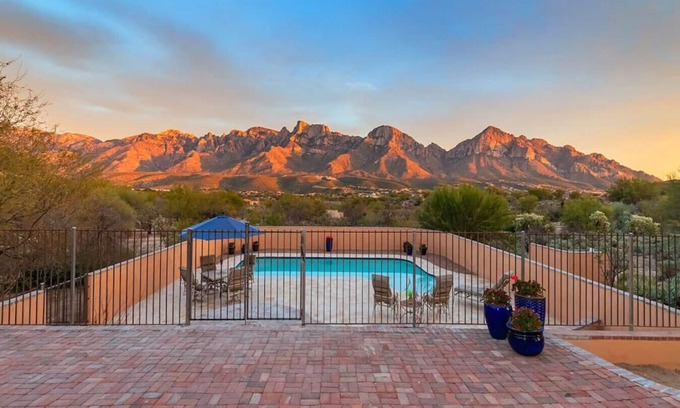 Oro Valley Maison | The Ranch, Secluded Southwestern Charm with Massive Catalina Mountain Views
