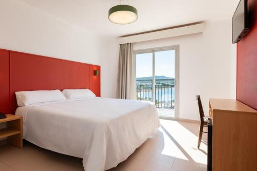 Sant Antoni de Portmany Hôtel | The Red Hotel - Adults Only