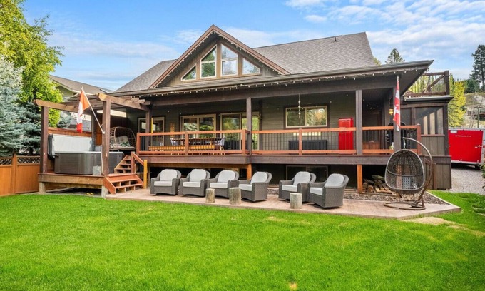 East Kootenay Appartement | The Reef | Hot Tub | Movie Theatre | Beach Access