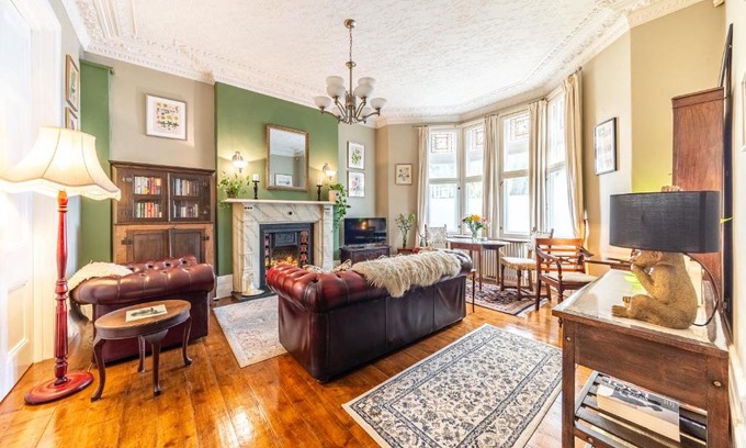 Pontcanna Appartement | The Regency Studio at 82 Cathedral