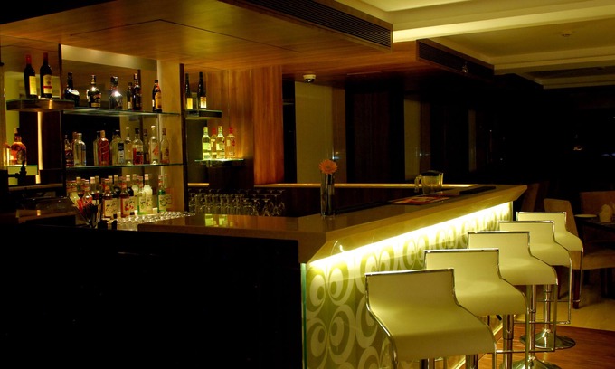 Ghatkopar West Hôtel | The Roa
