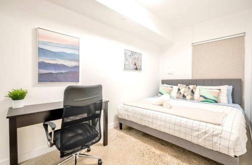Downtown Toronto Hôtel | The Roland Peaceful 2BR Basement Suite Near Downtown Toronto