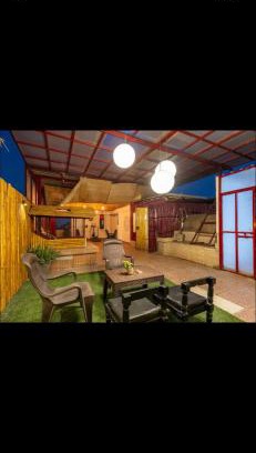 East of Kailash Lit Et Petit-Déjeuner | The Rooftop Hideout