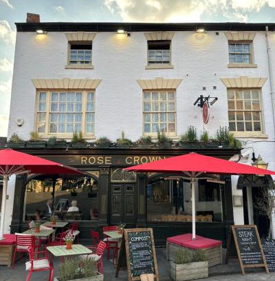 Warwick Town Centre Hôtel | The Rose and Crown