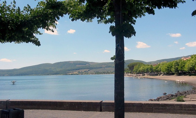 Lake Bracciano Appartement | la rose sur le lac à Trevignano Romano